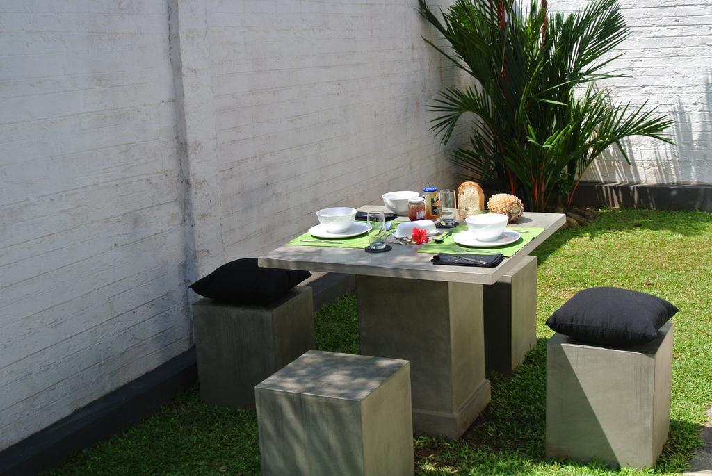 "27" Spathodea- Oasis In The City Colombo Cameră foto